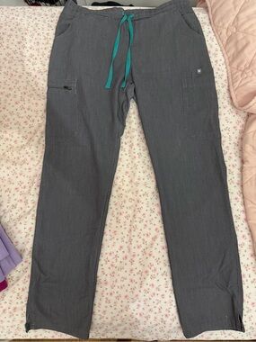 Figs Gray Cargo Scrub Pants with Teal Drawstring